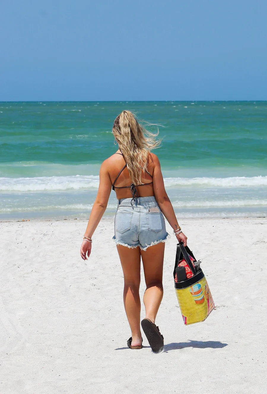 Best Waterproof Crossbody Bag for the Beach